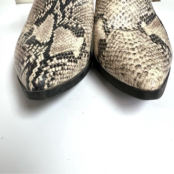 Parker Sky Womens Snakeskin  Zip Pointed Toe Block Ankle Bootie size 7.5 - Picture 6 of 11